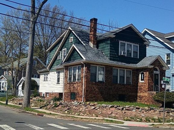 2nd image of 29 Orchard Rd