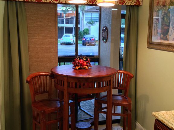 Breakfast Nook