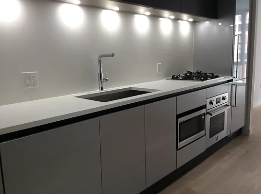 Rented by R New York | media 28