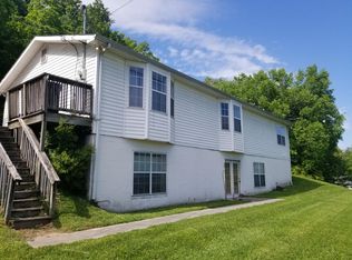 2821 Greenway Dr, Knoxville, TN 37918