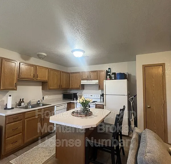 1915 Montana St — Photo 4