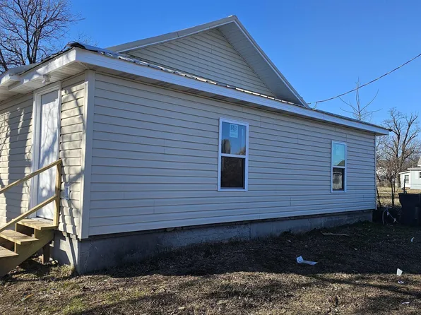 708 S 3rd St, Paragould, AR 72450