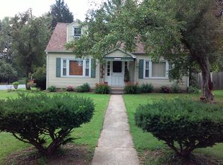 1403 Hollywood Dr, Lancaster, PA 17601