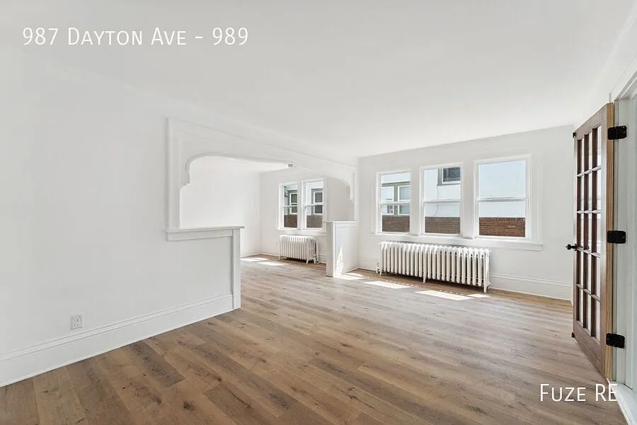 Beautifully Updated 3-Bedroom in St. Paul Available Now! — Photo 3