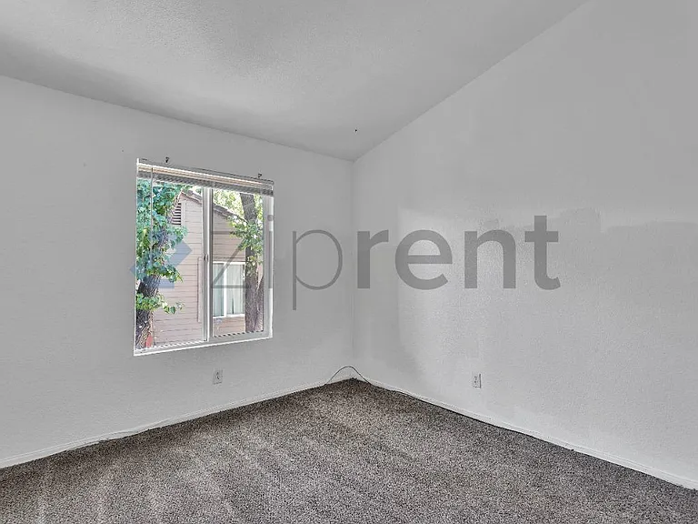 2005 San Jose Dr #241 — Photo 14