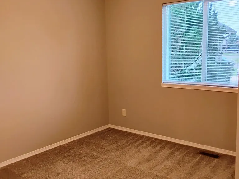1818 N Nickelton Ct — Photo 19