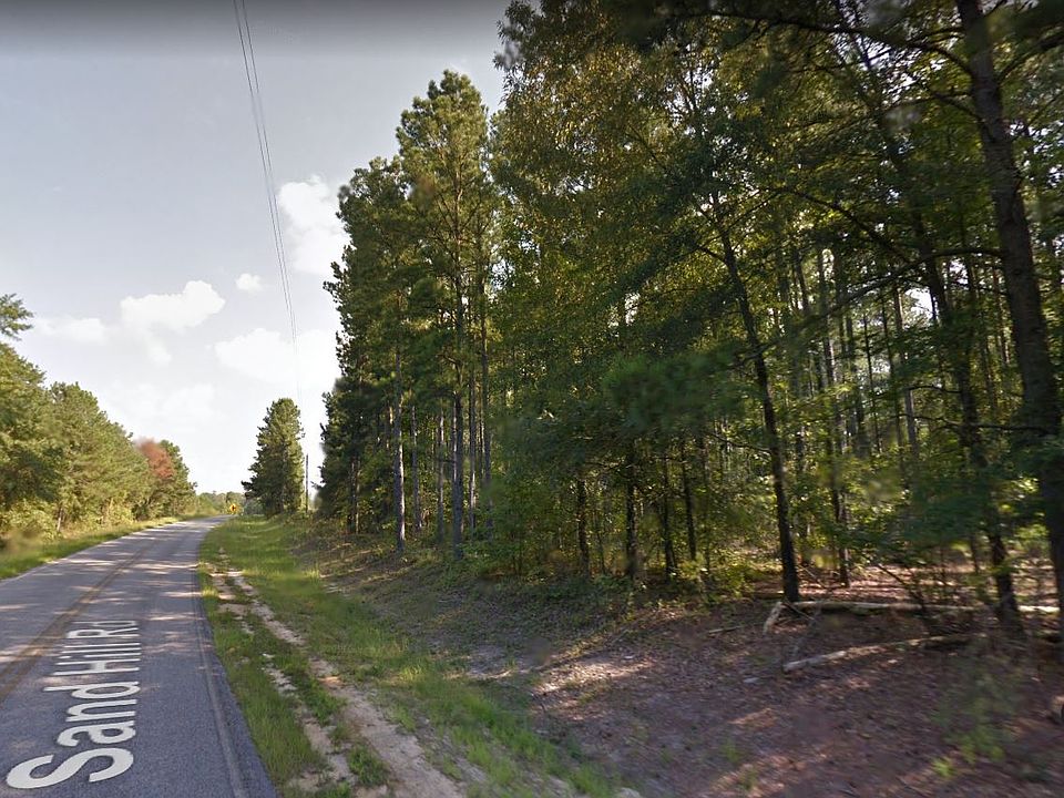 View East on Sand Hill Rd