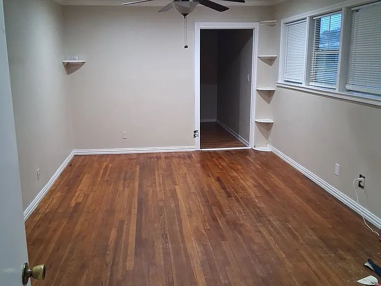 1822 S 39th St — Photo 3
