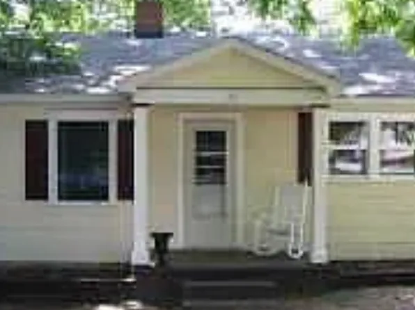 10 Black St, Lowell, NC 28098