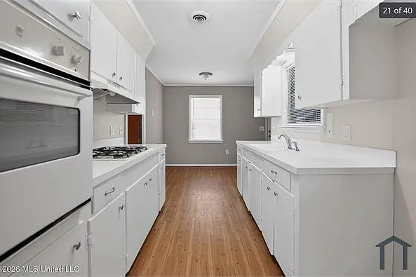 1027 Autumn St — Photo 16