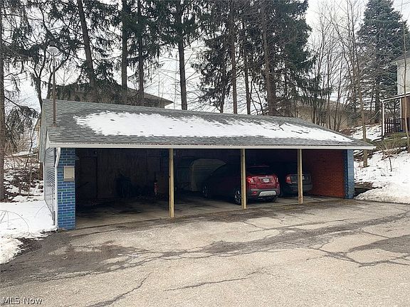 5th image of Lincoln View Dr