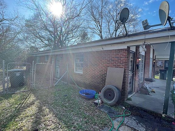 4th image of 3593 Clayphil Ave