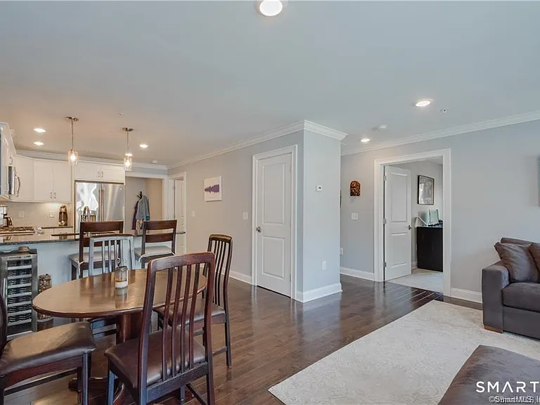 2 Bishop Rd #201 — Photo 16