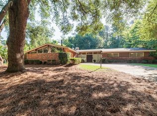 3322 E Lindsay Dr, Columbus, GA 31907