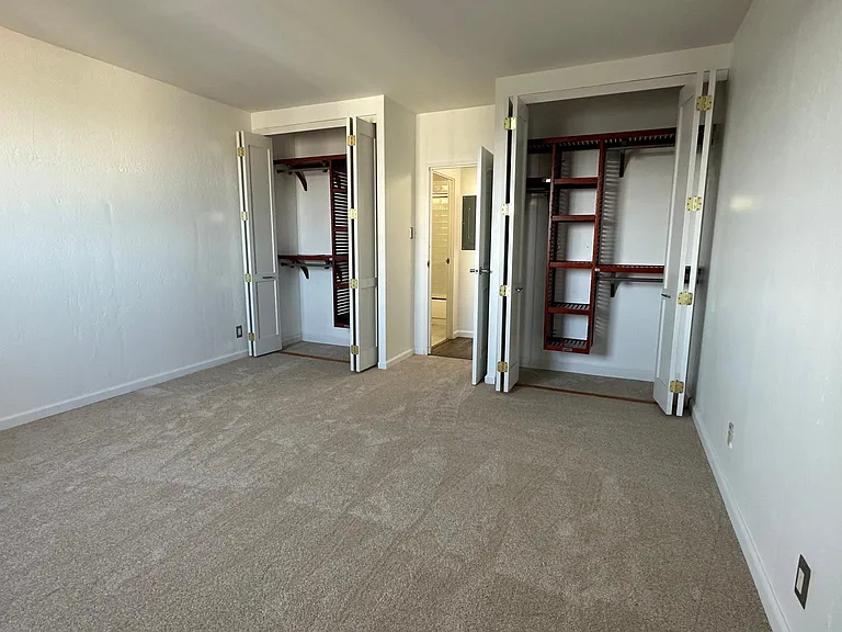 1200 Gough St #13D — Photo 4