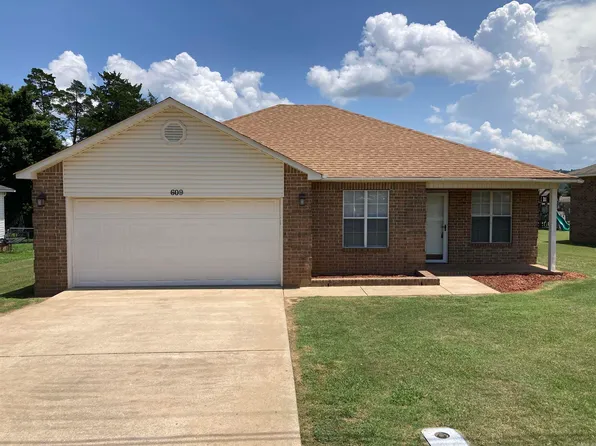 609 Scenic Valley Dr, Heber Springs, AR 72543