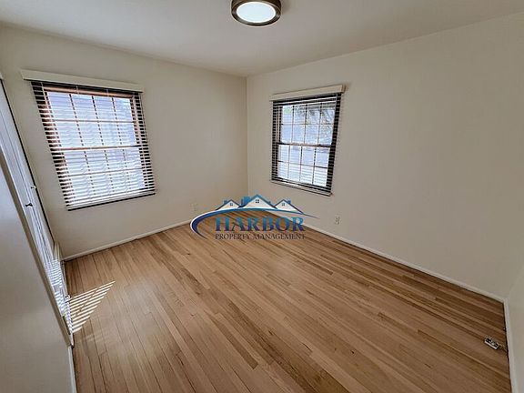 4th image of 2632 S Averill Ave