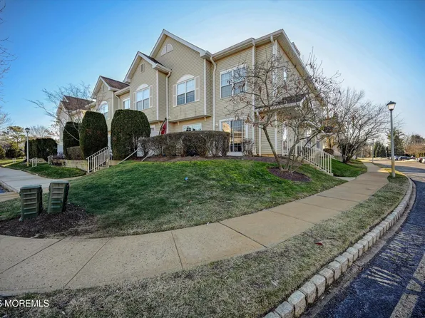 2902 Kapalua Court, Freehold, NJ 07728