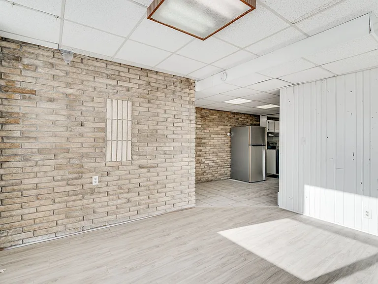 1605 Marshall STP, LLC — Photo 59