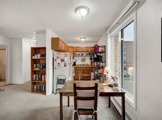 615 15th Ave SE APT 208, Minneapolis, MN 55414