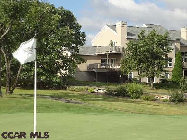 On Centre Hills C.C.