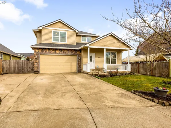1026 Prairie Meadows Ave, Junction City, OR 97448