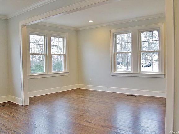 2nd image of 3 Saint Charles Ave