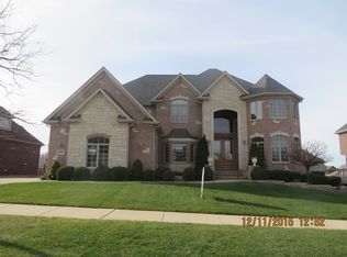 12368 Province Dr, Lemont, IL 60439