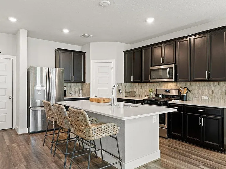 7403 Travertine Spring Dr #117 — Photo 2