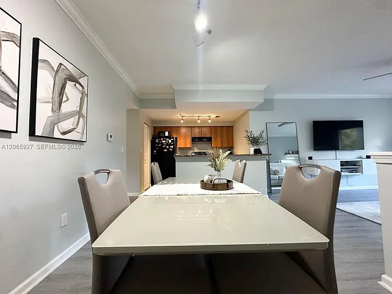 5840 W Sample Rd #305 — Photo 9