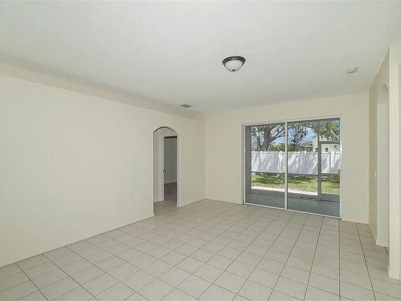 4th image of 5557 Burnt Branch Cir