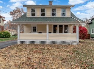 26 N Maple Ave, Saint Louis, MO