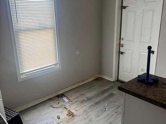 2nd image of 531 S 32nd St