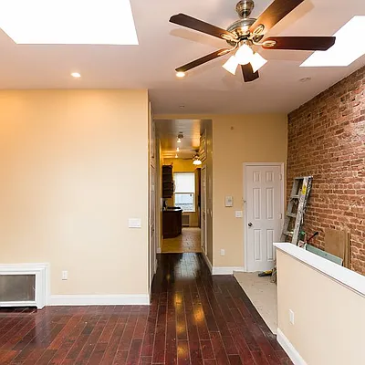 Rented by Nooklyn NYC LLC | media 34