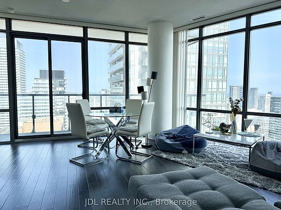 5th image of 832 Bay St Unit 3708