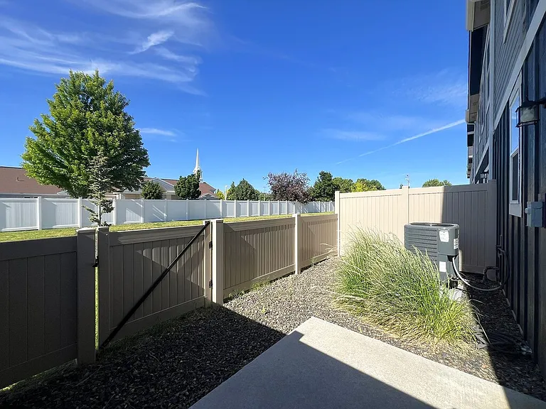 10744 W Brownstone Ln — Photo 39