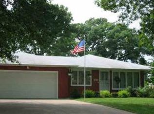 1820 Broadlawn Ave, Davenport, IA