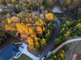 55 W Waters Edge Ln, West Union, SC 29696