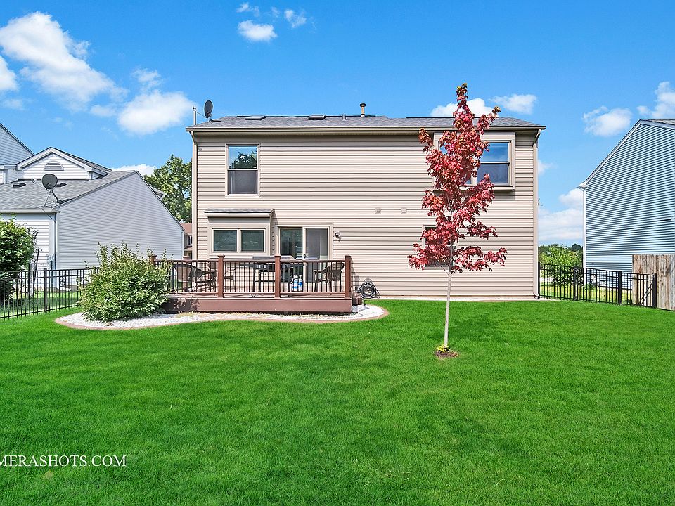 2nd image of 3172 Village Green Dr