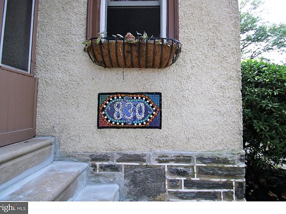 3rd image of 830 Morgan Ave