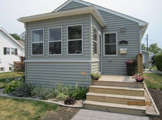 830 Walnut Rd, La Salle, IL 61301