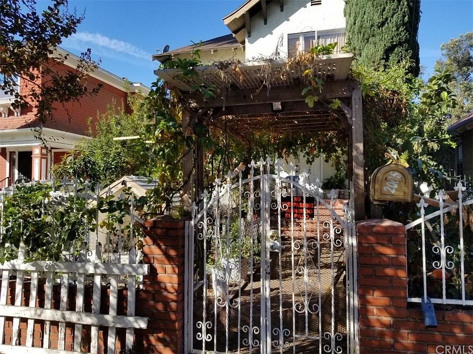 1st image of 2005 Magnolia Ave