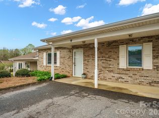 505 2nd Street Pl NE APT B2, Conover, NC 28613