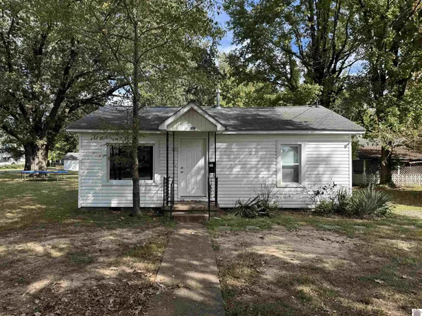 1524 N 11th St, Paducah, KY 42001