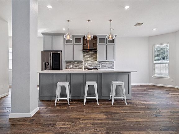 3rd image of 21519 Black Opal Ln