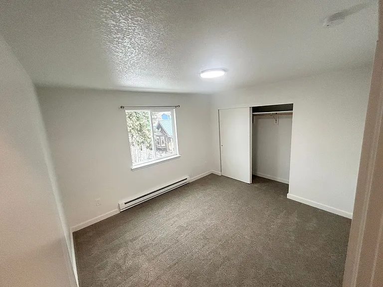 19 Colorado Ave — Photo 29