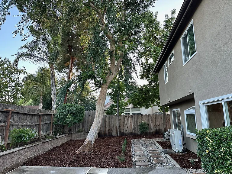 316 W El Paso Ave — Photo 24