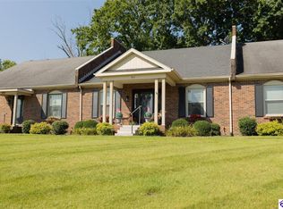 340 Beechwood Dr, Campbellsville, KY 42718