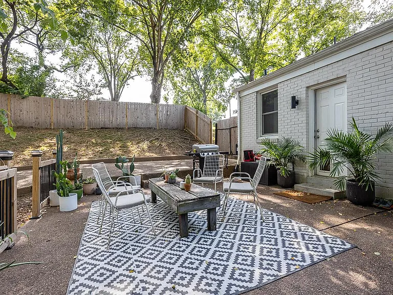 632 Watsonwood Dr — Photo 33