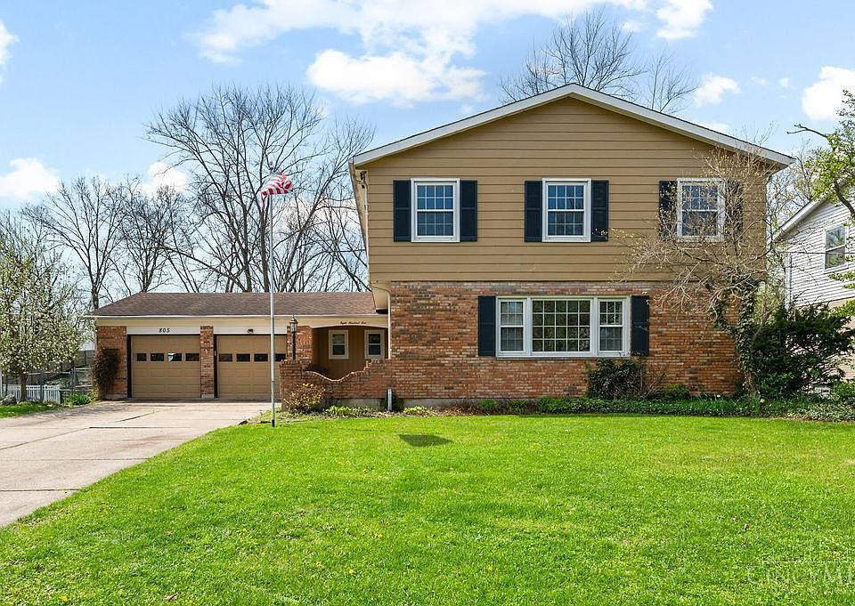1st image of 805 Weymouth Ct